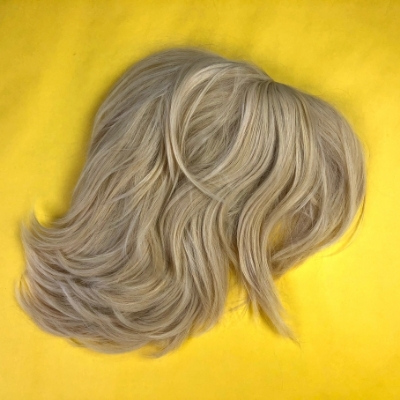 short blonde wig 